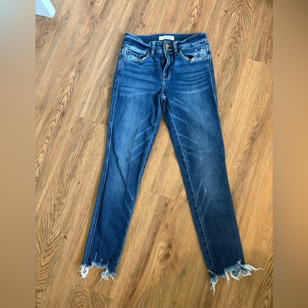 Flying Monkey Distressed Skinny Jeans size 26